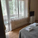 Evrika 19 Apartment