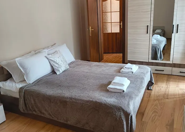 Evrika 19 Apartment *